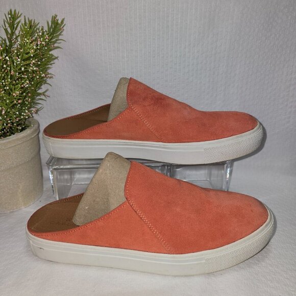 WOMENS CASLON NELLIE LEA CASUAL SLIP ON MULES FLATS ORANGE SUEDE 8.5 EUC - Picture 4 of 7
